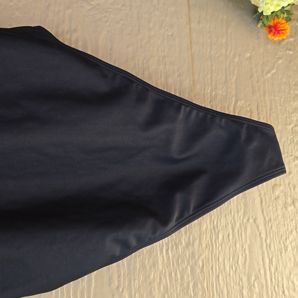 Nasty Gal Collection 1 Piece Swim Low Back  high leg 0 - Picture 7 of 10